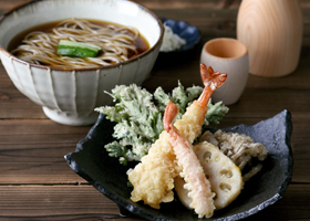 季節の天ぷらとお蕎麦